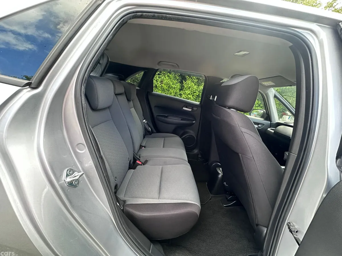 Honda Fit Hatchback, Petrol Hybrid, 2020, Silver