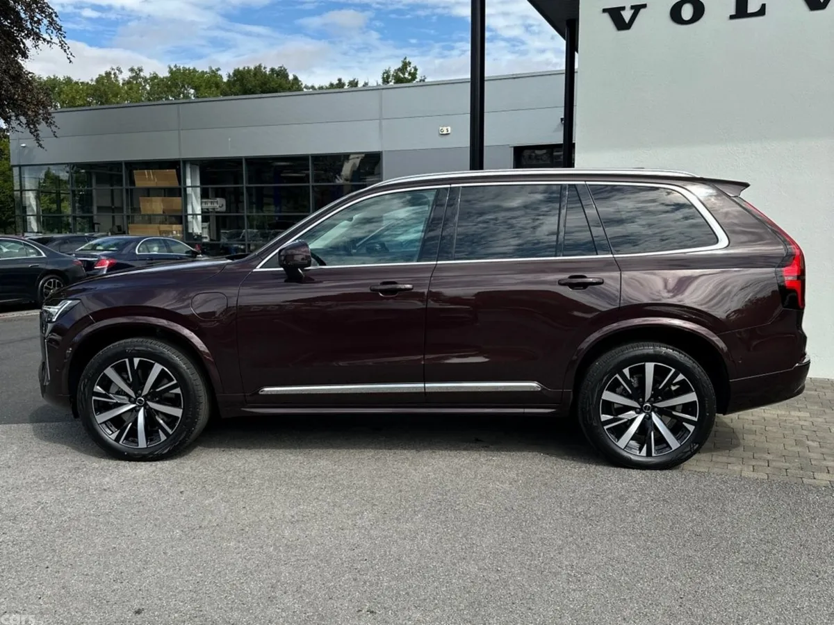 Volvo XC90 SUV, Petrol Plug-in Hybrid, 2026, Red