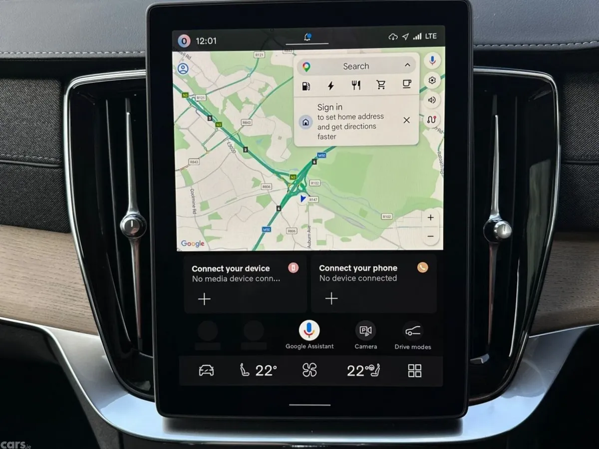 Volvo XC90 SUV, Petrol Plug-in Hybrid, 2026, Red