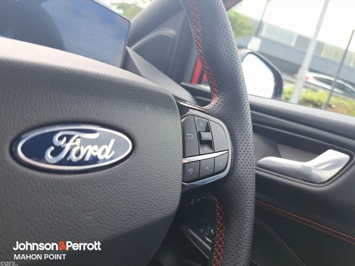 Ford Puma MPV, Petrol, 2026, Red