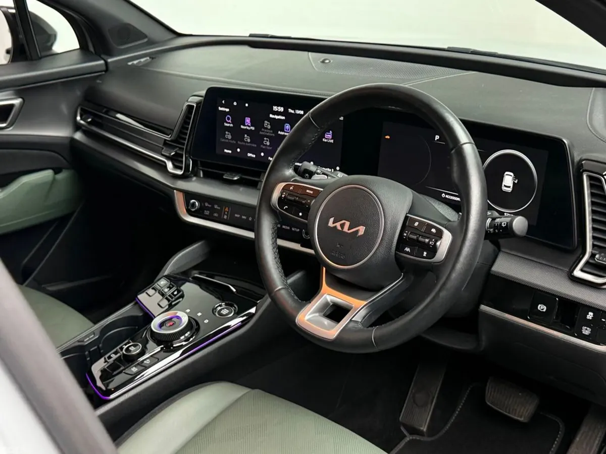 Kia Sportage MPV, Petrol Hybrid, 2024, Grey