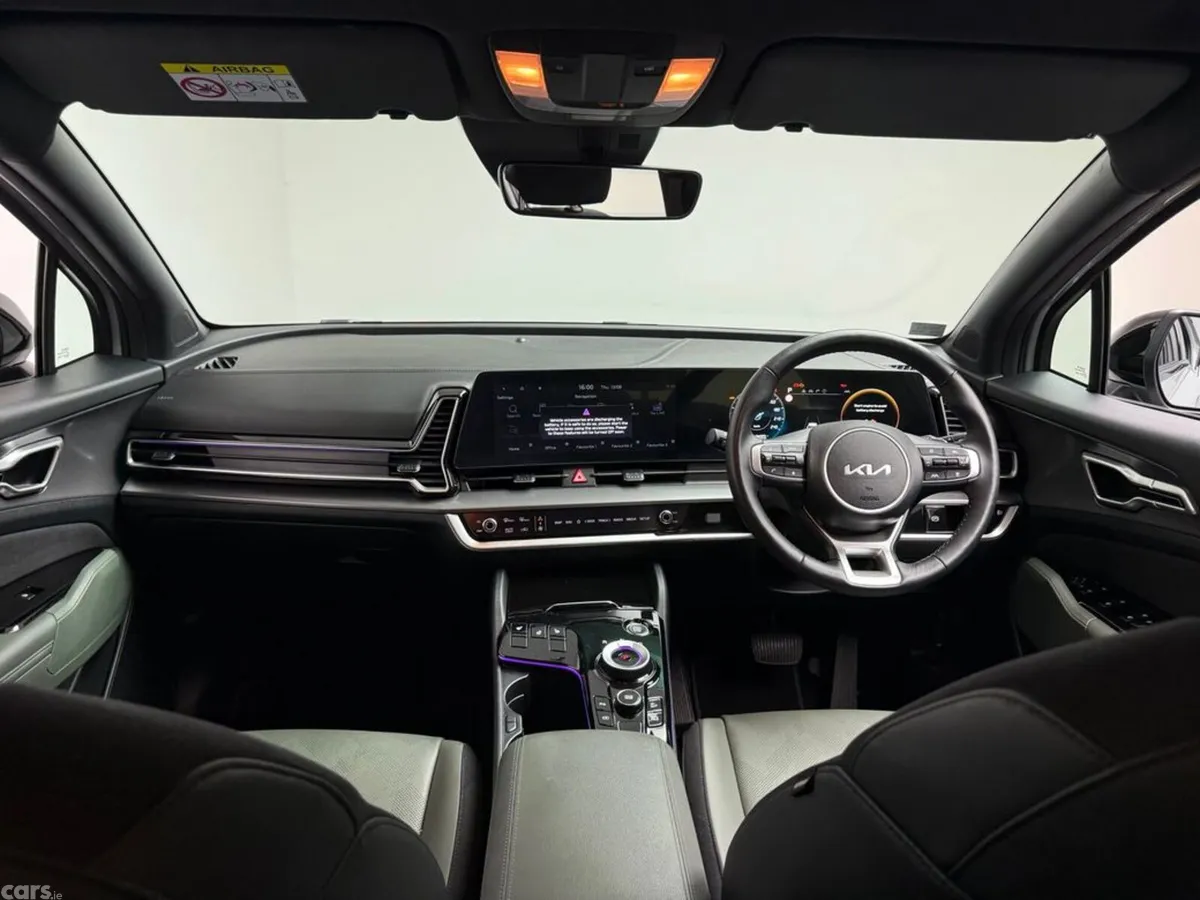Kia Sportage MPV, Petrol Hybrid, 2024, Grey