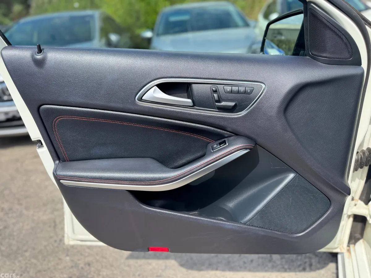 Mercedes-Benz A-Class Hatchback, Petrol, 2015, White