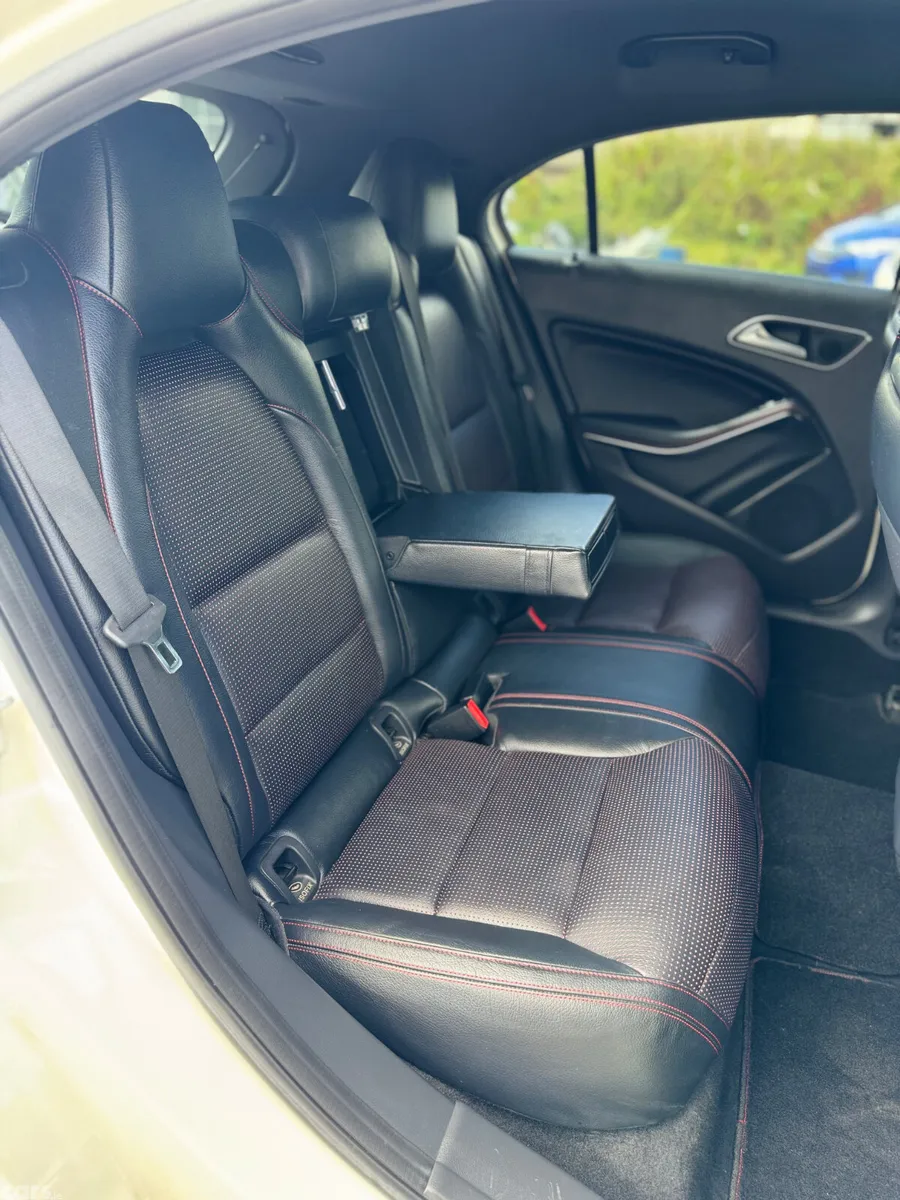 Mercedes-Benz A-Class Hatchback, Petrol, 2015, White