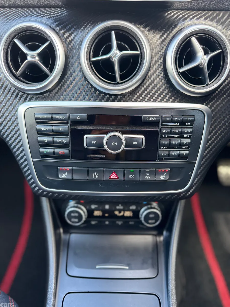 Mercedes-Benz A-Class Hatchback, Petrol, 2015, White