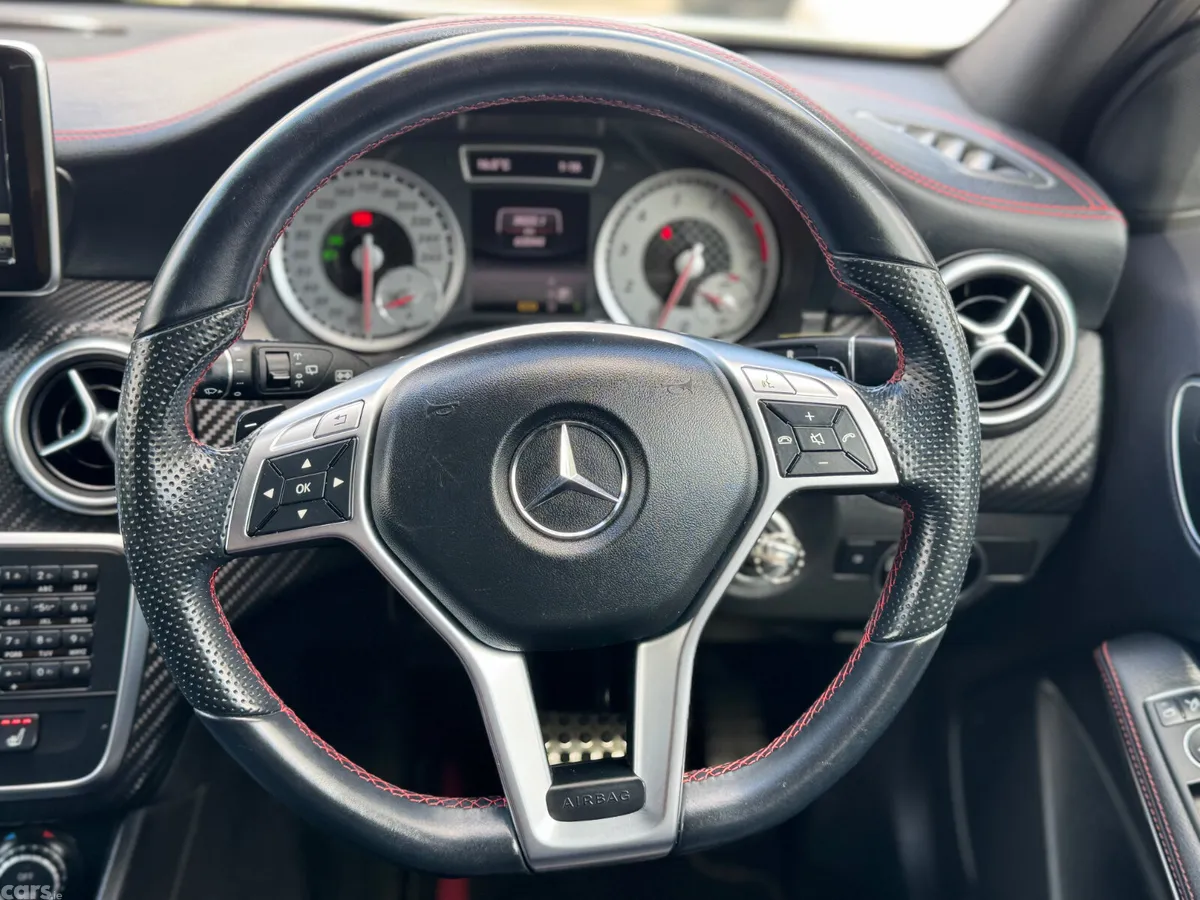 Mercedes-Benz A-Class Hatchback, Petrol, 2015, White