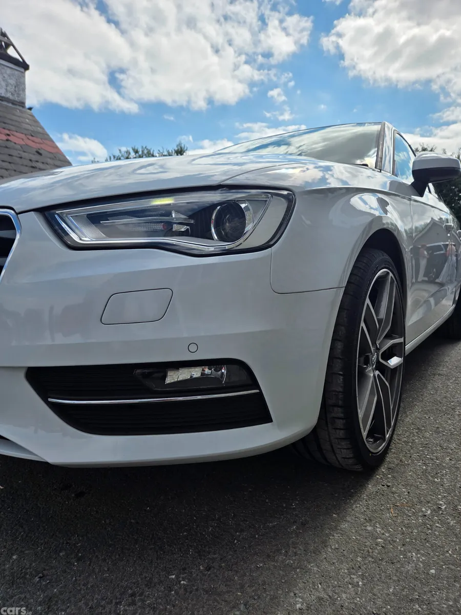 Audi A3 Hatchback, Petrol, 2015, White