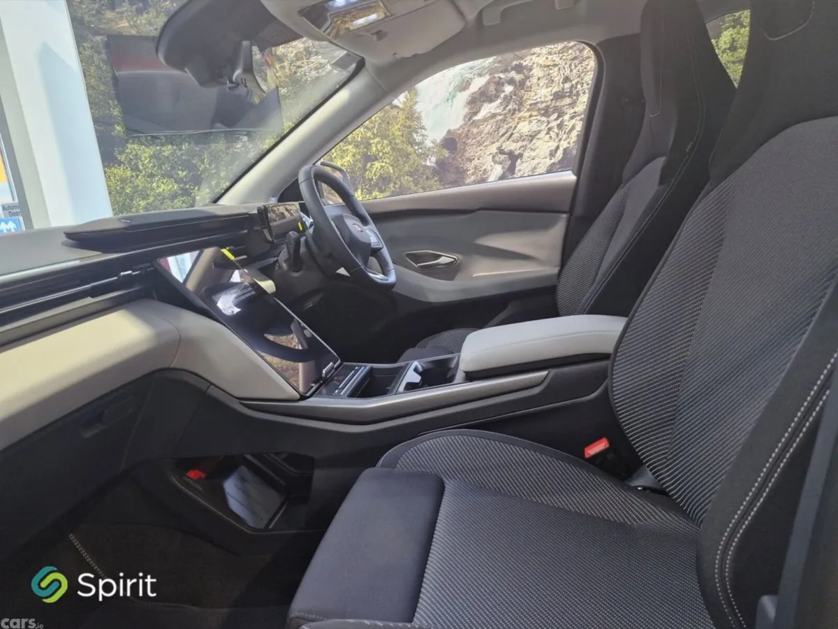 Ford Explorer SUV, Electric, 2027, White