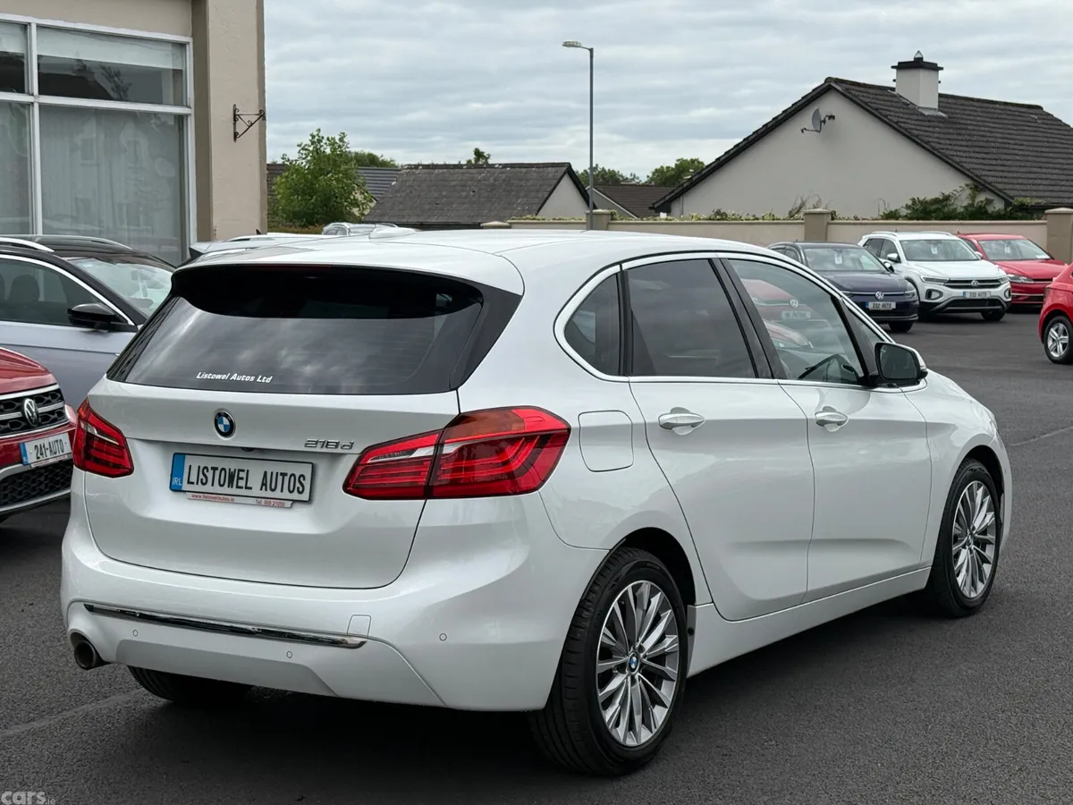 BMW 2-Series Hatchback, Diesel, 2019, White
