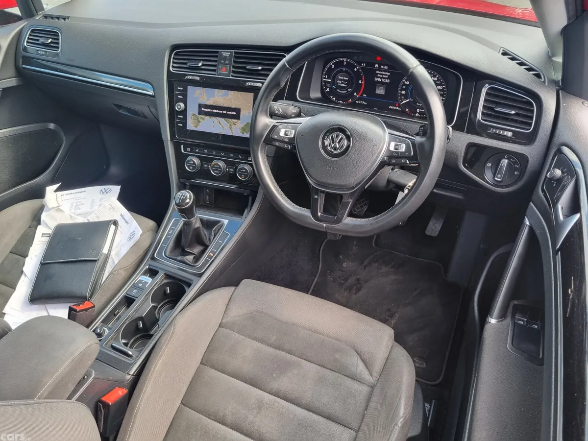 Volkswagen Golf Estate, Diesel, 2018, Red