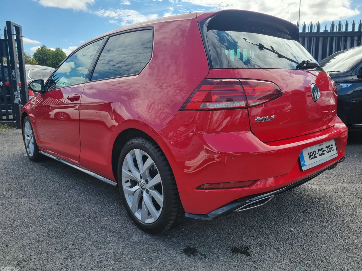 Volkswagen Golf Estate, Diesel, 2018, Red