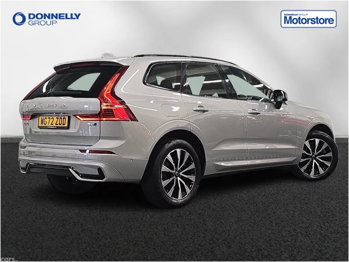 Volvo XC60 Estate, Diesel, 2023, Silver