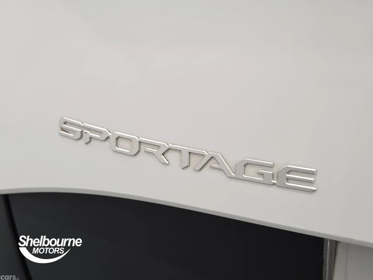 Kia Sportage Estate, Petrol, 2024, White