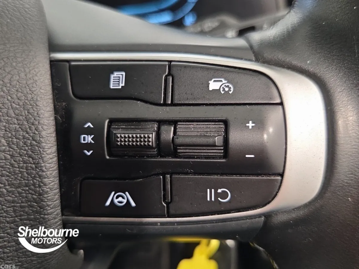 Kia Sportage Estate, Petrol, 2024, White