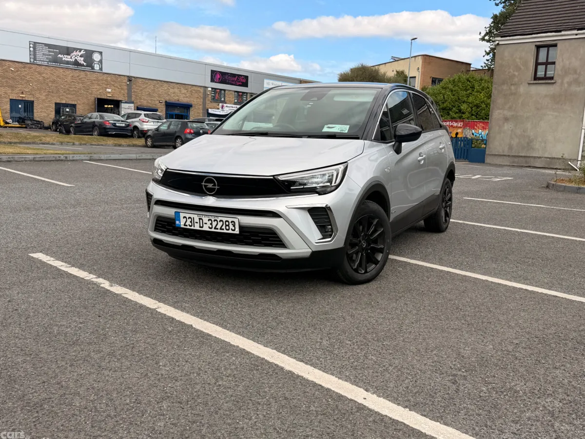 Opel Crossland SUV, Diesel, 2023, Grey