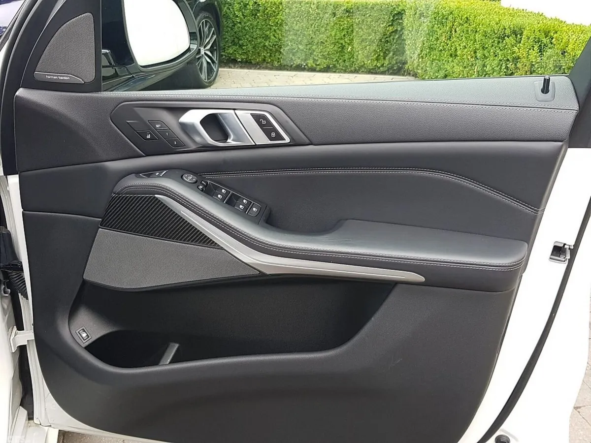 BMW X5 SUV, Petrol Plug-in Hybrid, 2021, White