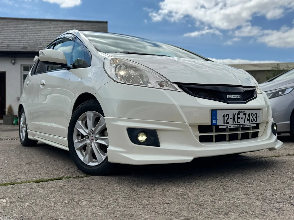Honda Fit Hatchback, Petrol Hybrid, 2012, White