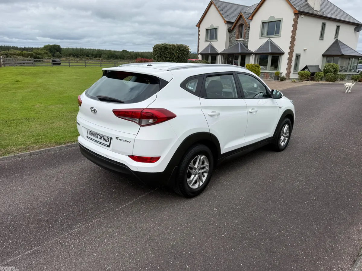 Hyundai Tucson SUV, Diesel, 2016, White