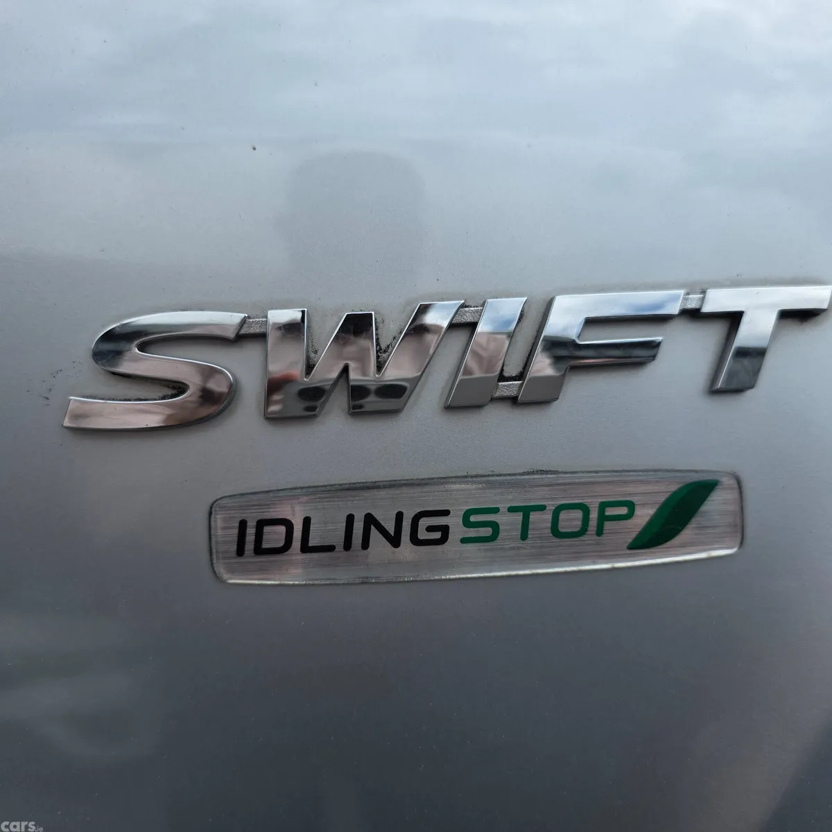 Suzuki Swift Hatchback, Petrol, 2015, Silver
