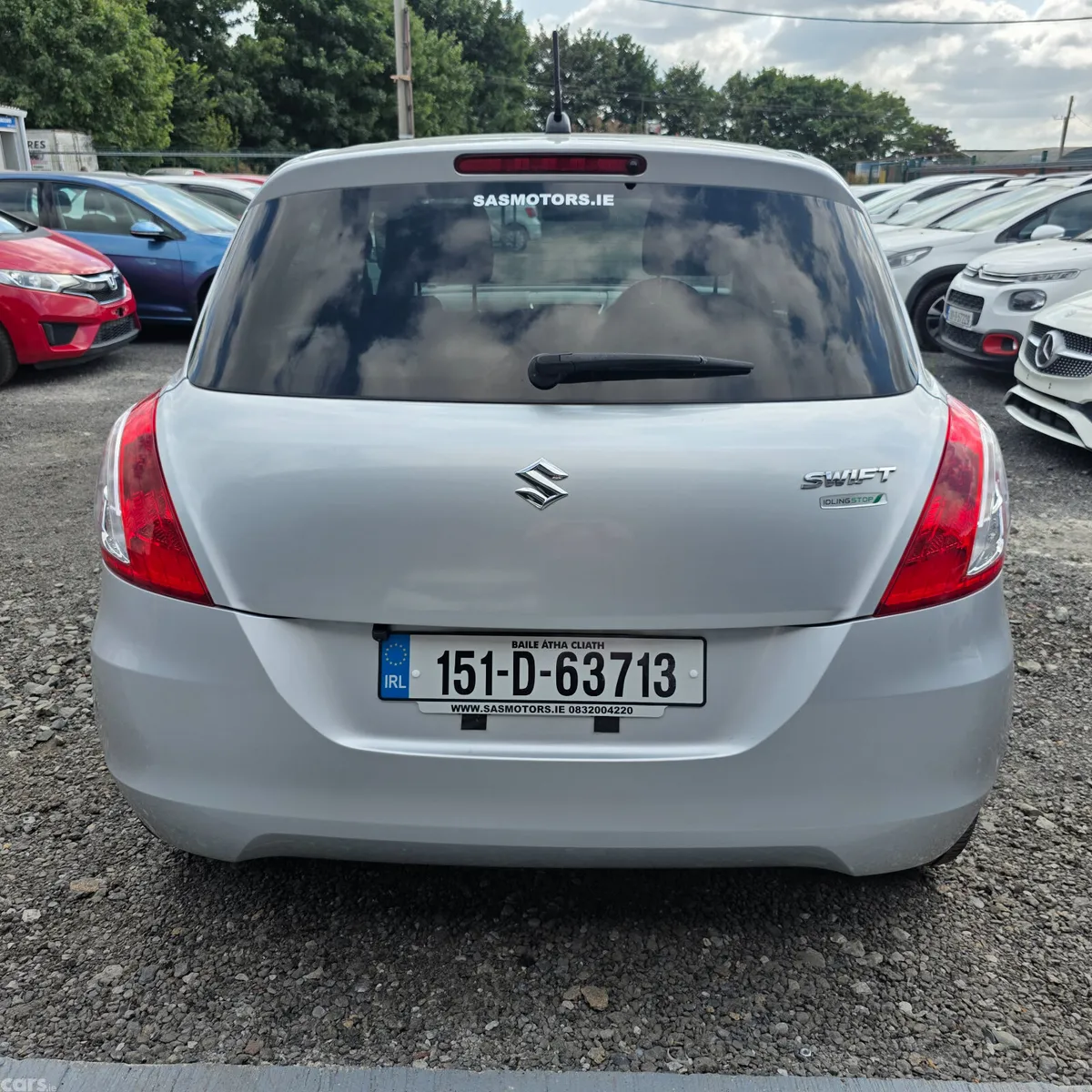 Suzuki Swift Hatchback, Petrol, 2015, Silver