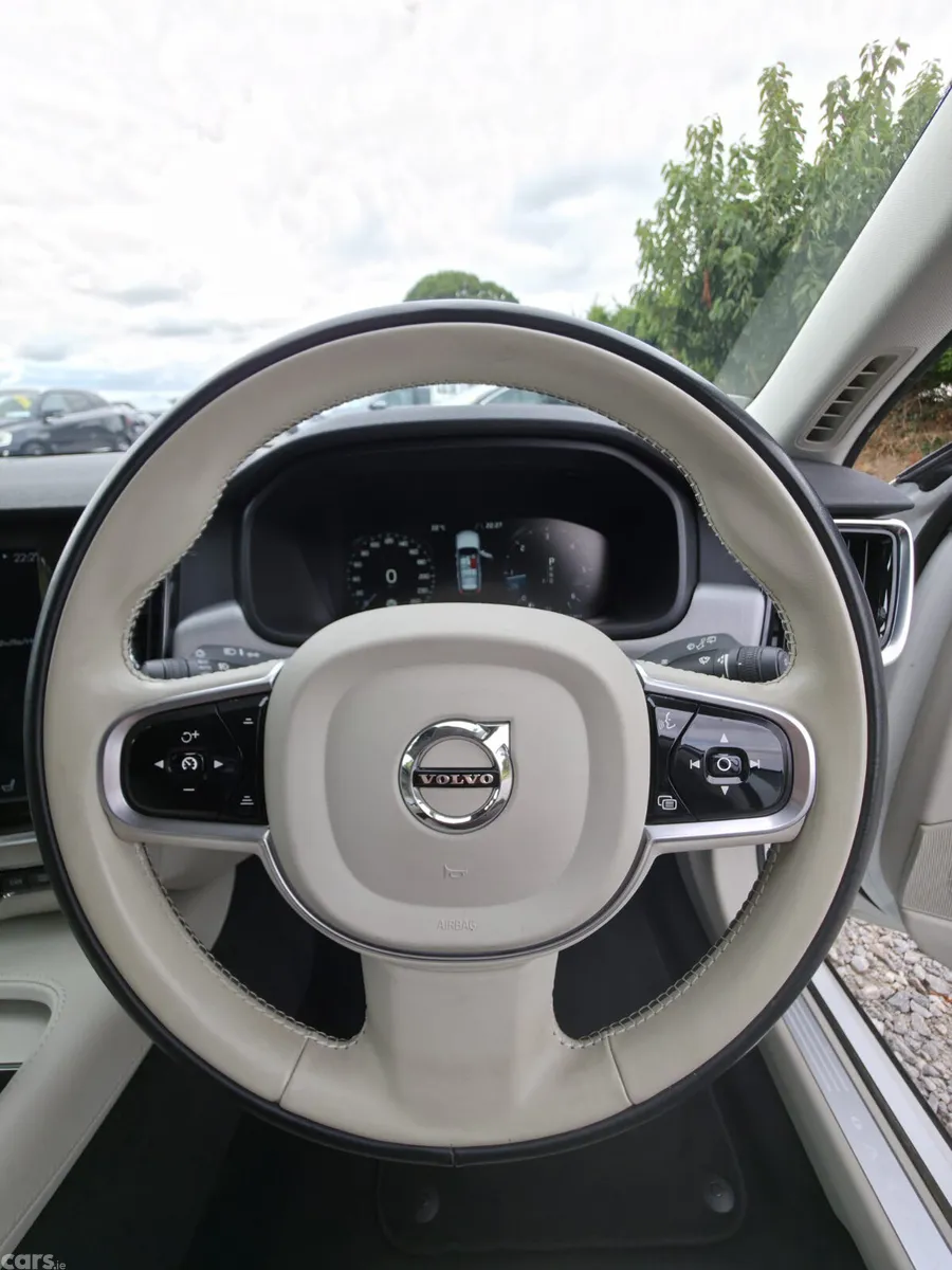 Volvo V90 Estate, Diesel, 2020, White
