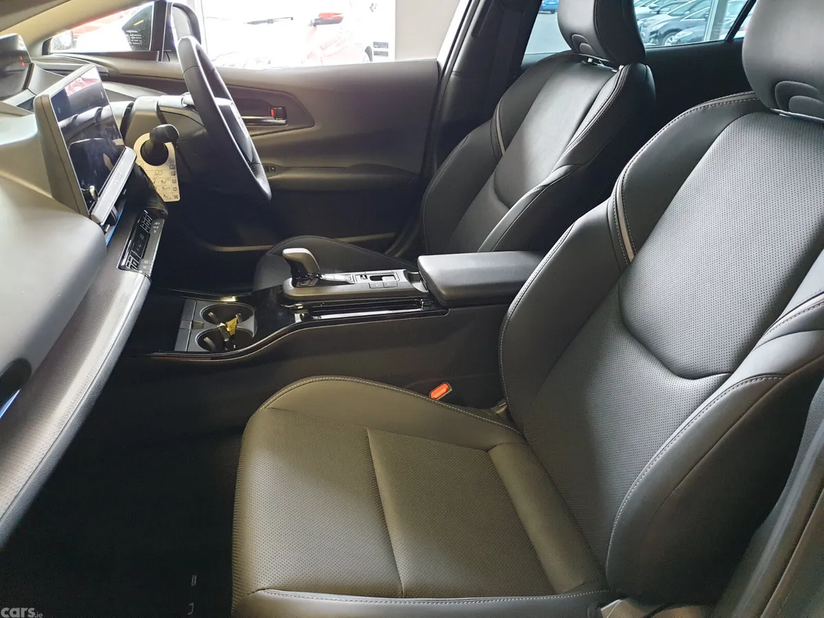 Toyota Prius Hatchback, Petrol Hybrid, 2023, Grey