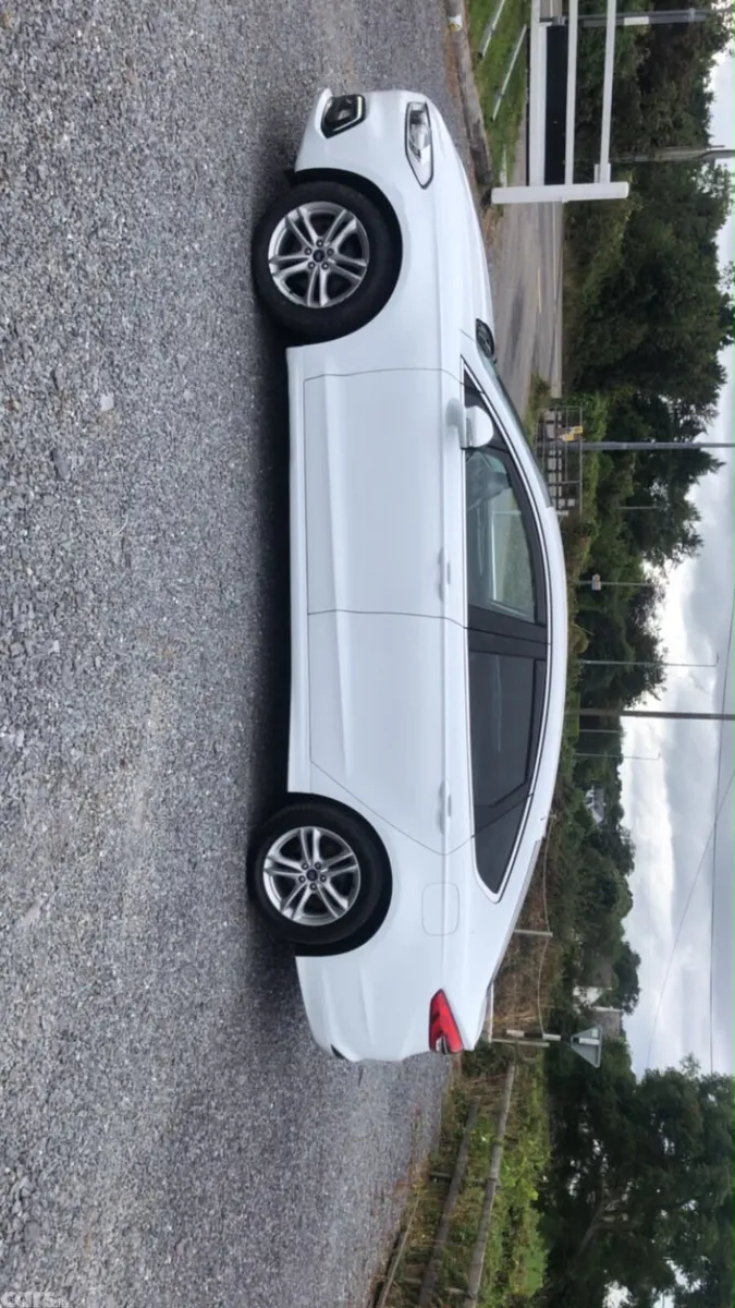 Ford Mondeo Hatchback, Diesel, 2019, White