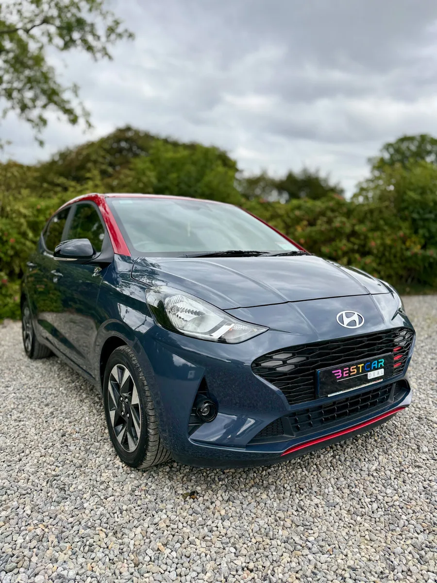 Hyundai i10 Hatchback, Petrol, 2023, Grey