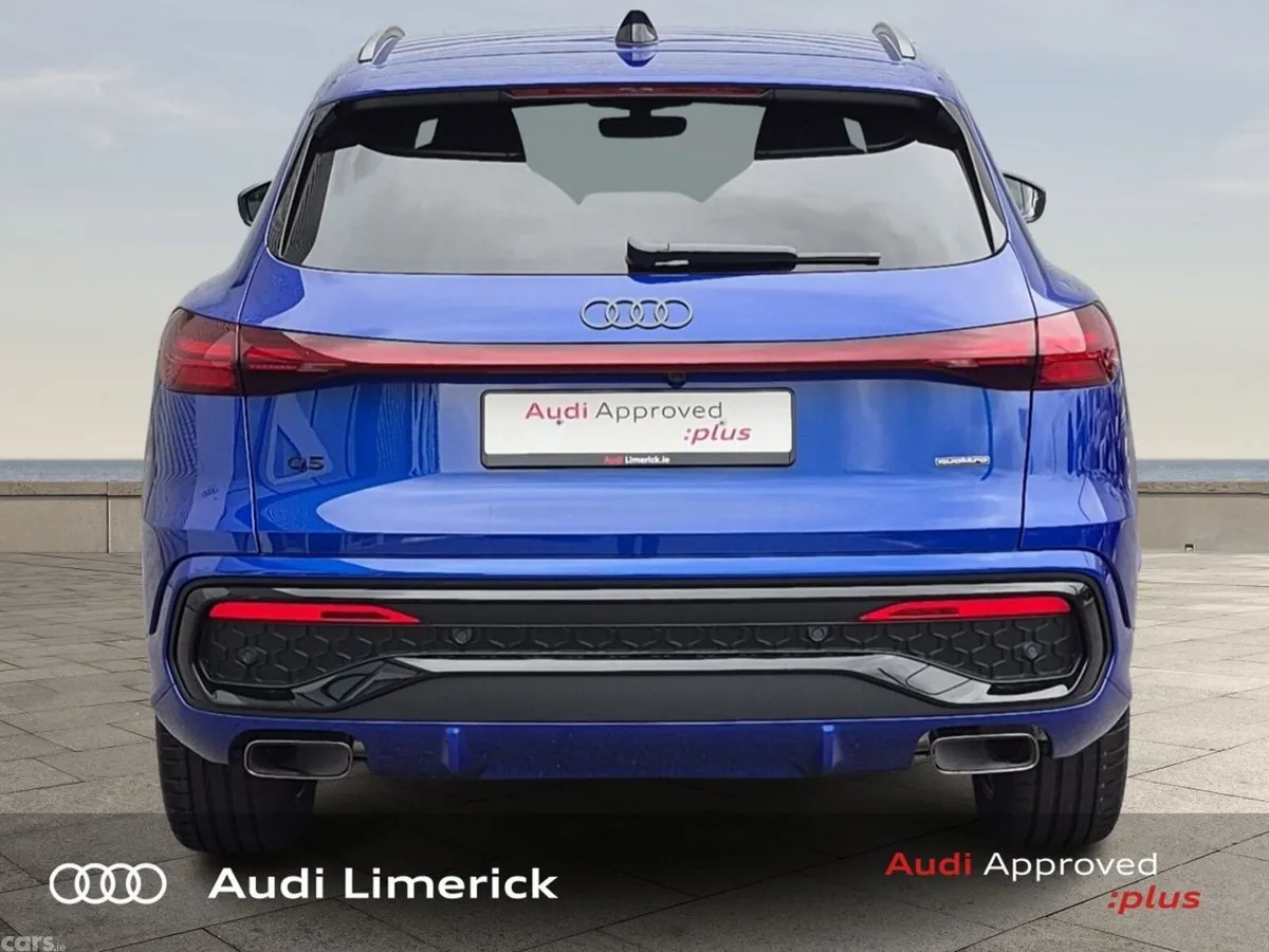Audi Q5 SUV, Petrol Plug-in Hybrid, 2026, Blue