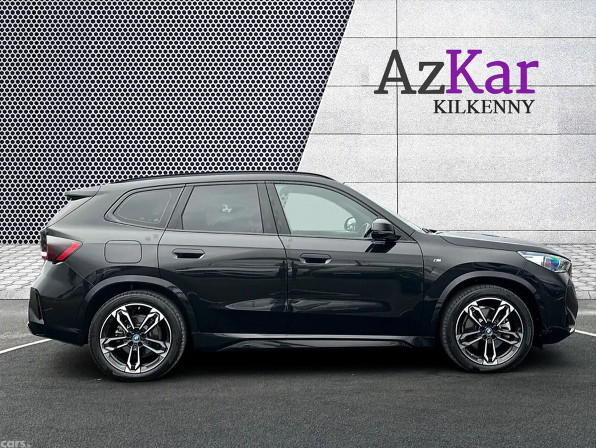 BMW iX1 SUV, Electric, 2023, Black