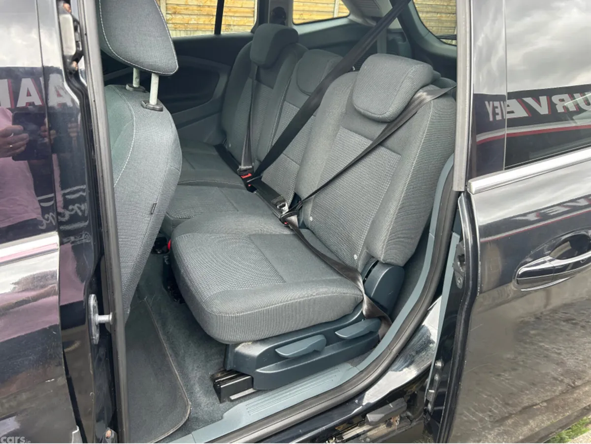 Ford Grand C-Max MPV, Diesel, 2012, Black