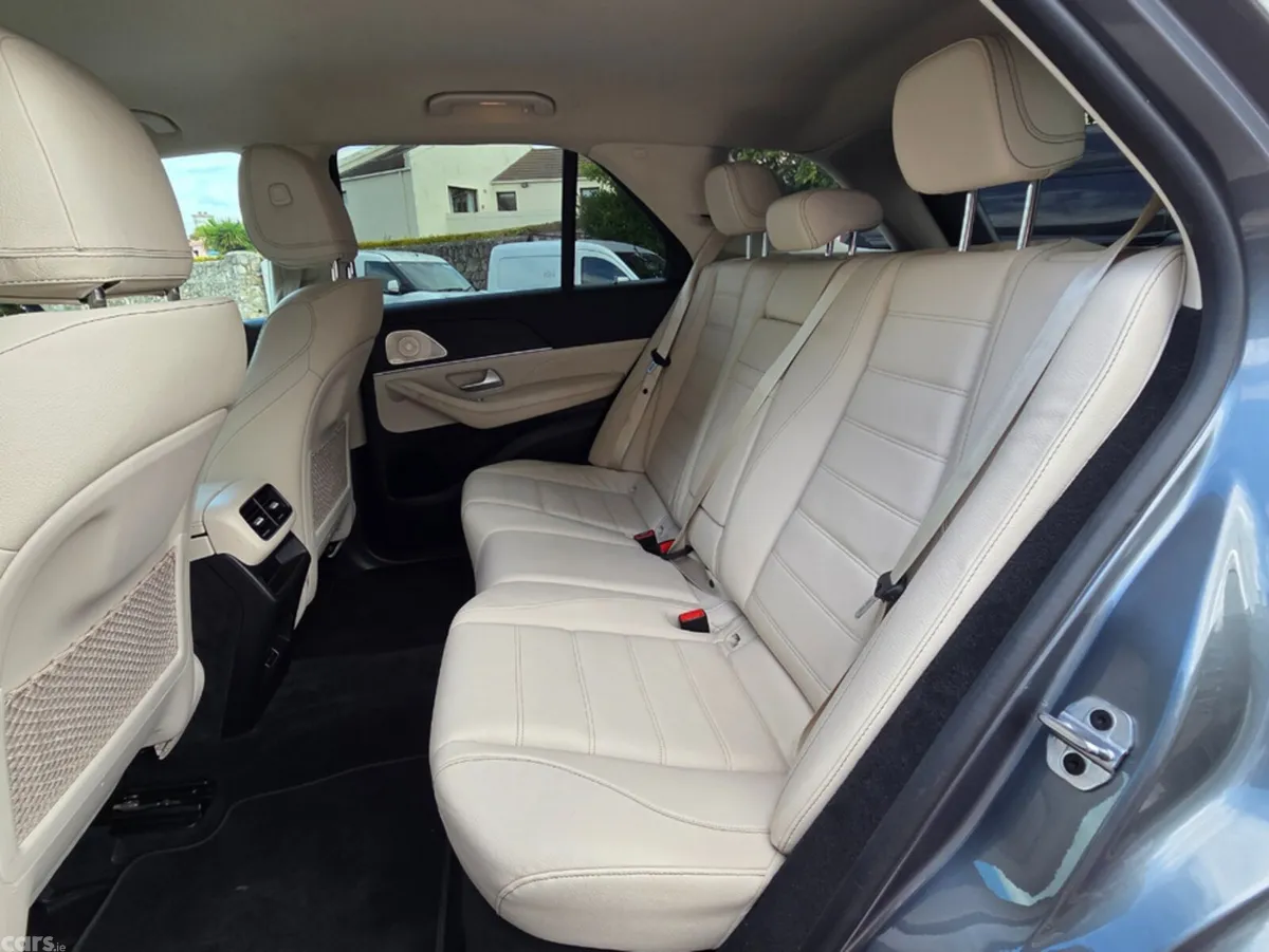 Mercedes-Benz GLE SUV, Diesel Plug-in Hybrid, 2024, Grey