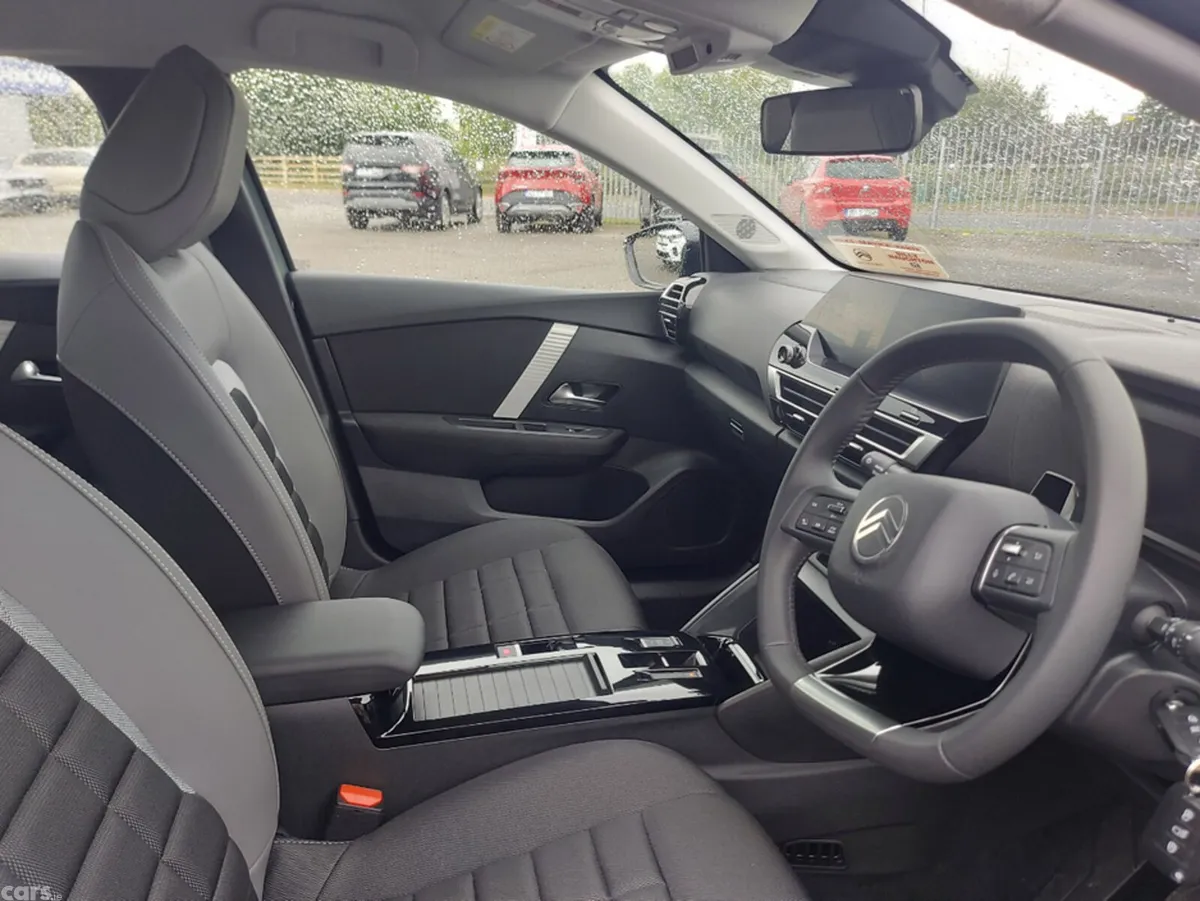 Citroen C4 Saloon, Petrol Hybrid, 2027, Green