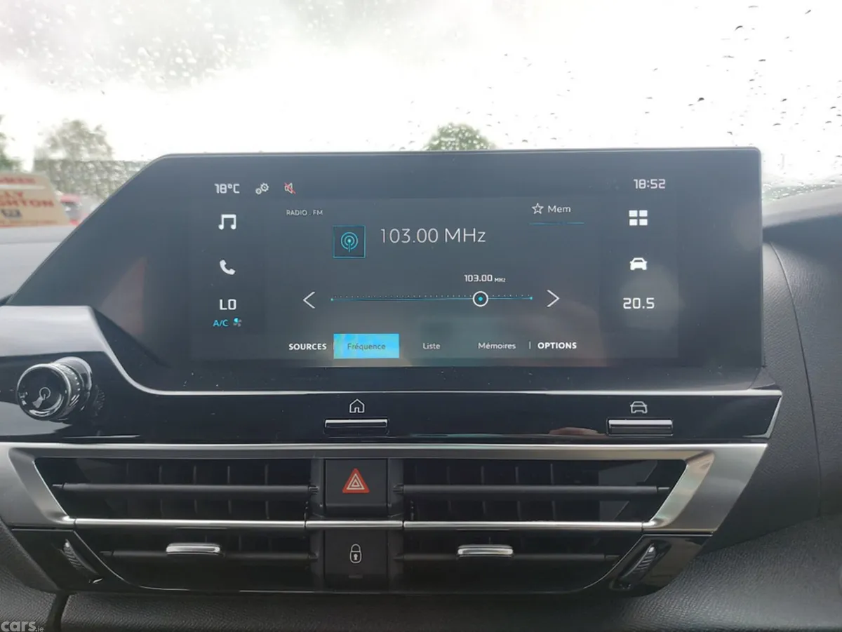 Citroen C4 Saloon, Petrol Hybrid, 2027, Green