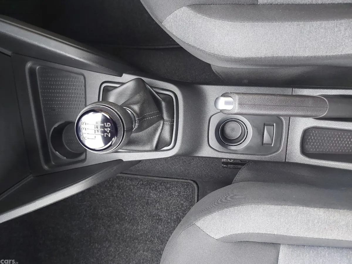 Dacia Duster MPV, Diesel, 2022, Blue