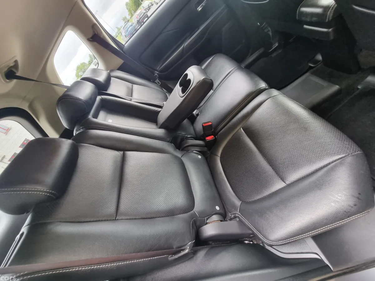 Mitsubishi Outlander SUV, Petrol Plug-in Hybrid, 2015, Grey