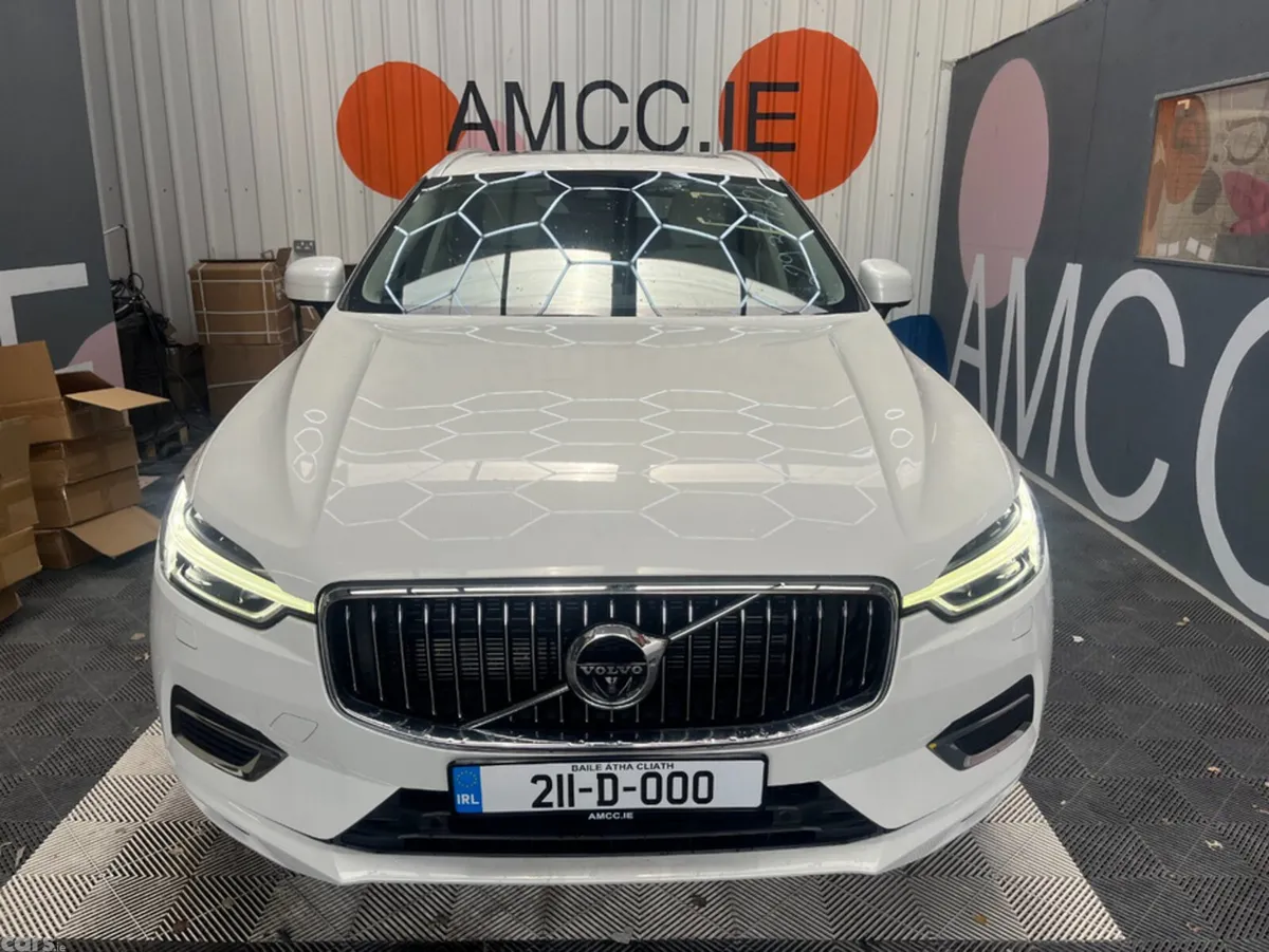 Volvo XC60 SUV, Petrol Hybrid, 2021, White