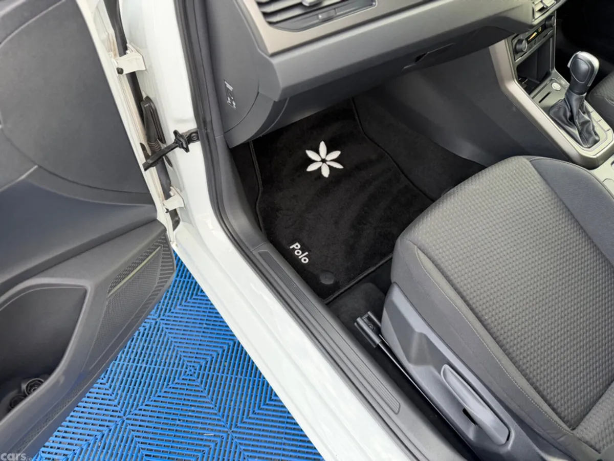 Volkswagen Polo Hatchback, Petrol, 2022, White