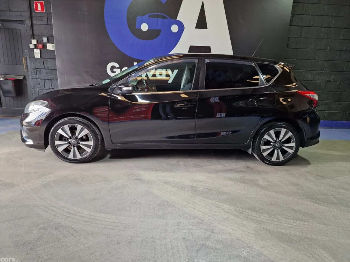 Nissan Pulsar Hatchback, Petrol, 2018, Black