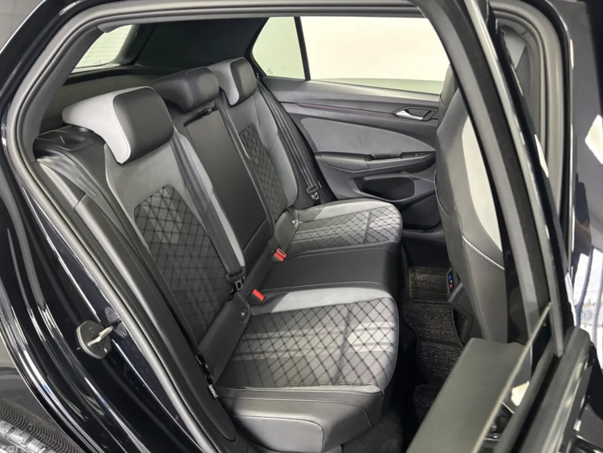 Volkswagen Golf Hatchback, Petrol, 2021, Black