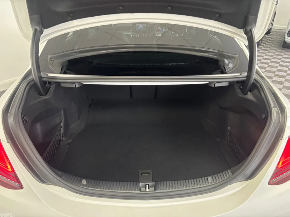 Mercedes-Benz C-Class Saloon, Petrol Hybrid, 2019, White