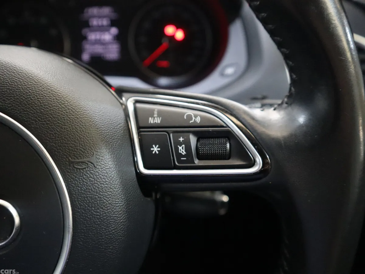 Audi Q3 SUV, Petrol, 2018, White