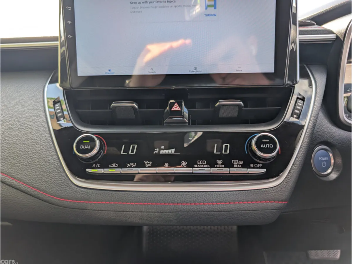 Toyota Corolla Hatchback, Petrol Hybrid, 2019, White