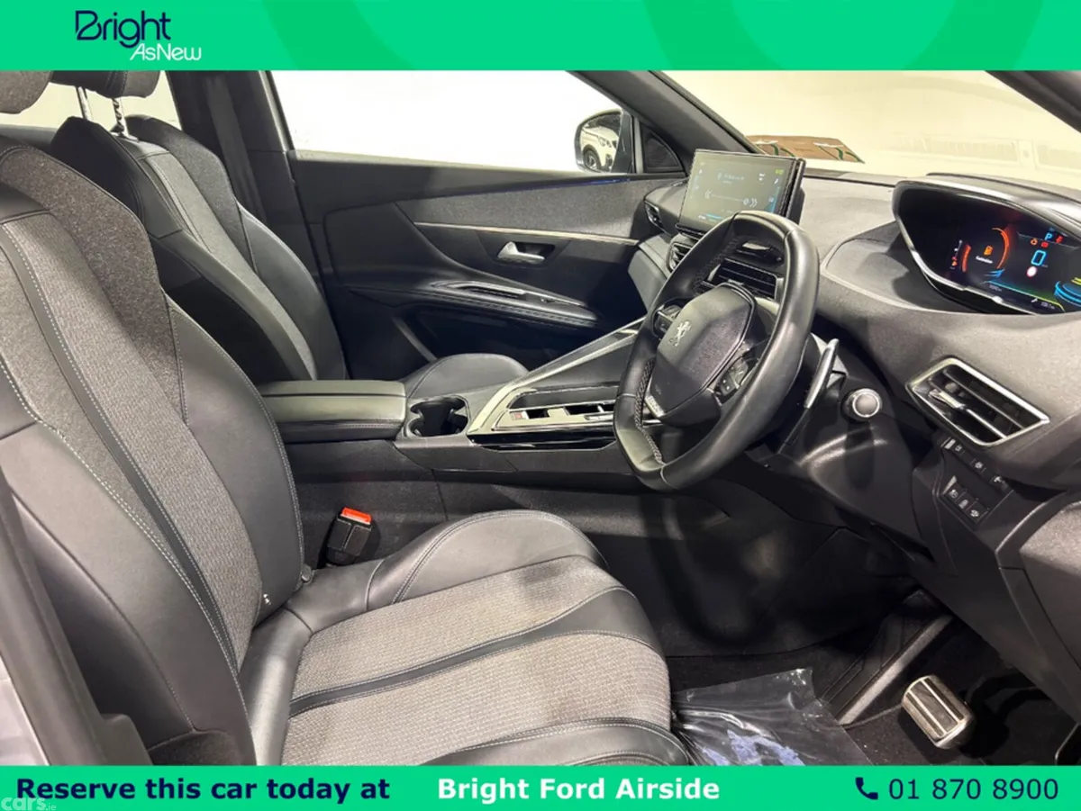 Peugeot 3008 MPV, Petrol Plug-in Hybrid, 2023, Grey