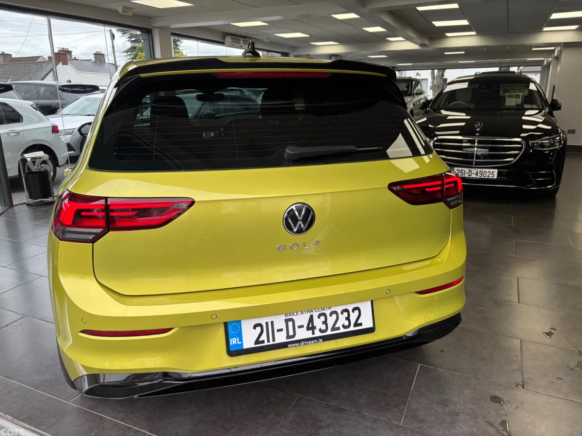 Volkswagen Golf Hatchback, Diesel, 2021, Yellow