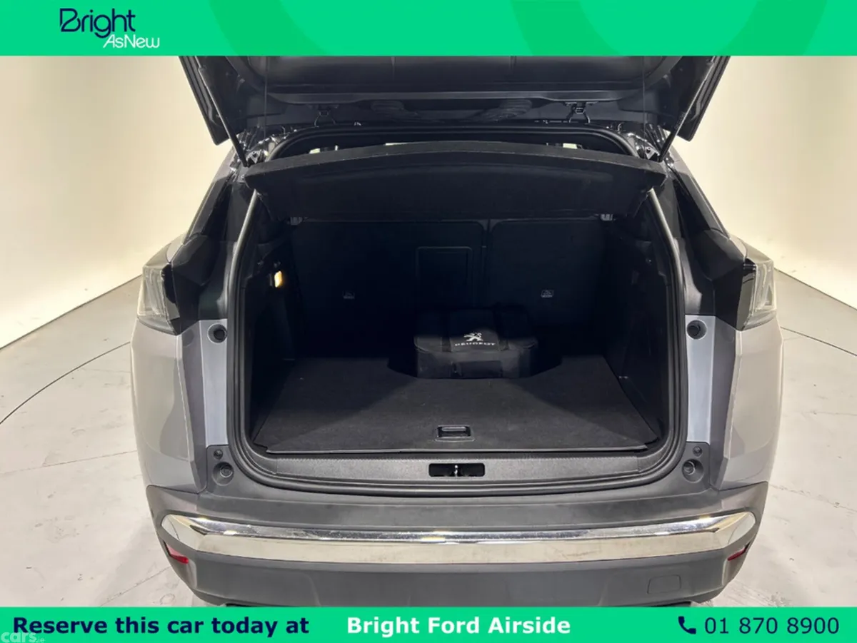 Peugeot 3008 MPV, Petrol Plug-in Hybrid, 2023, Grey