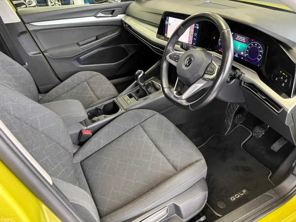 Volkswagen Golf Hatchback, Diesel, 2021, Yellow