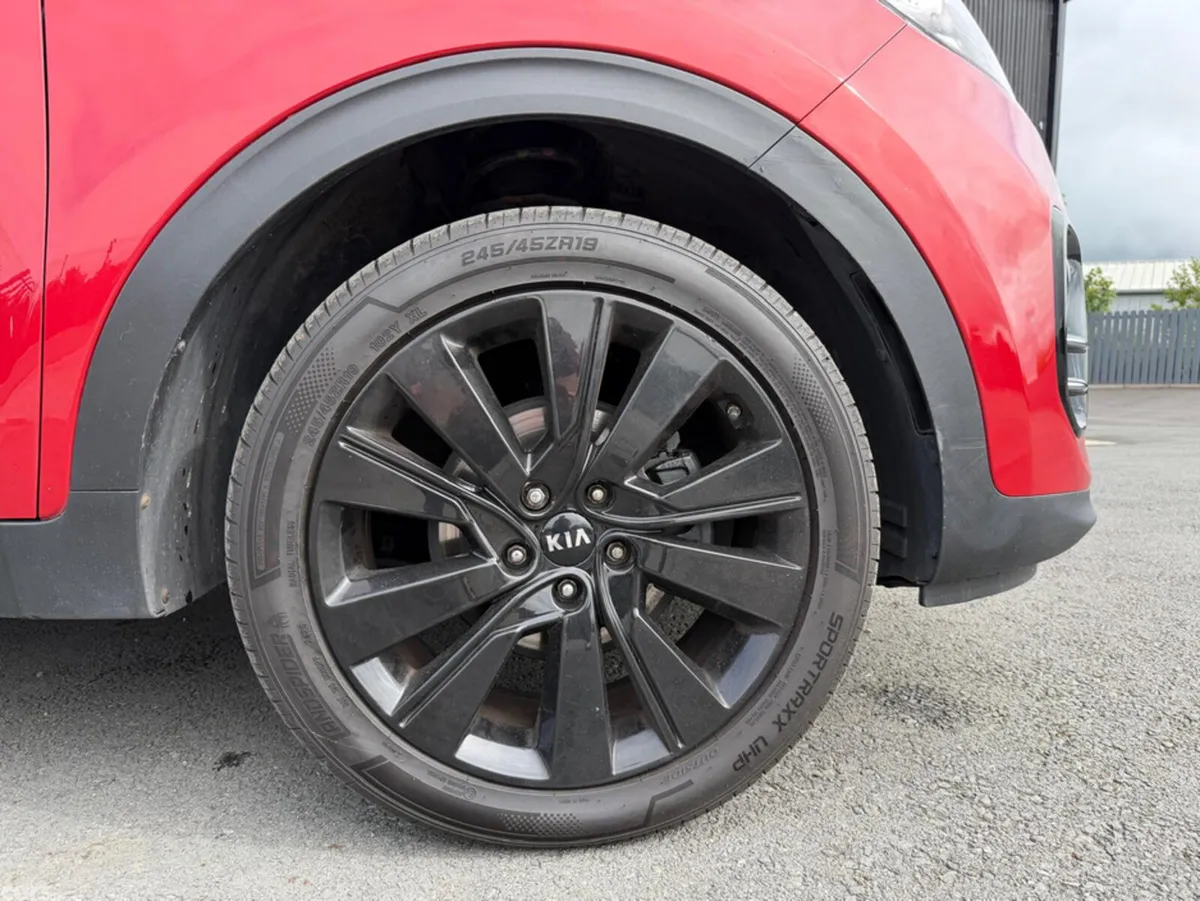 Kia Sportage SUV, Diesel, 2017, Red