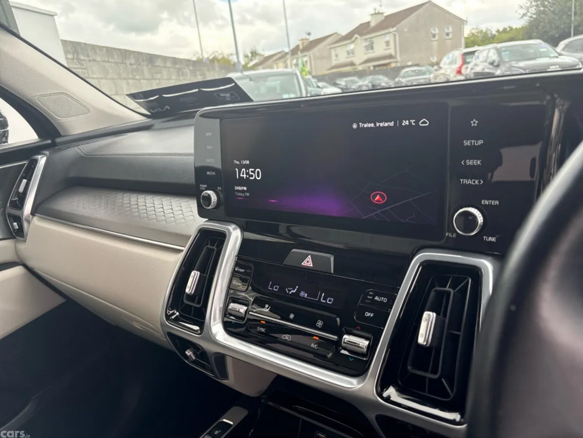 Kia Sorento MPV, Diesel, 2023, Black