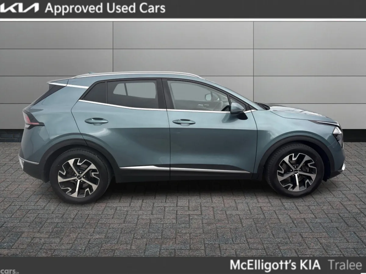 Kia Sportage MPV, Diesel, 2023, Grey